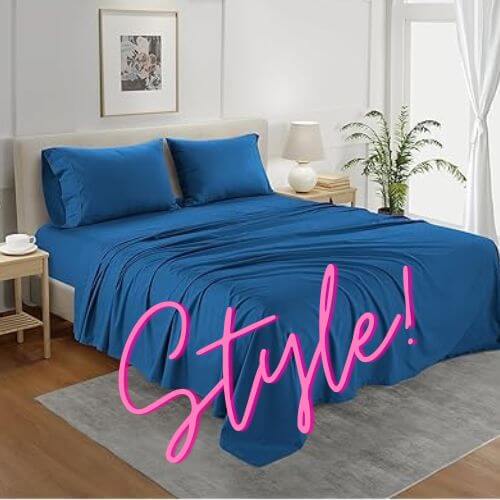 Tencel sheets - blue in bedroom